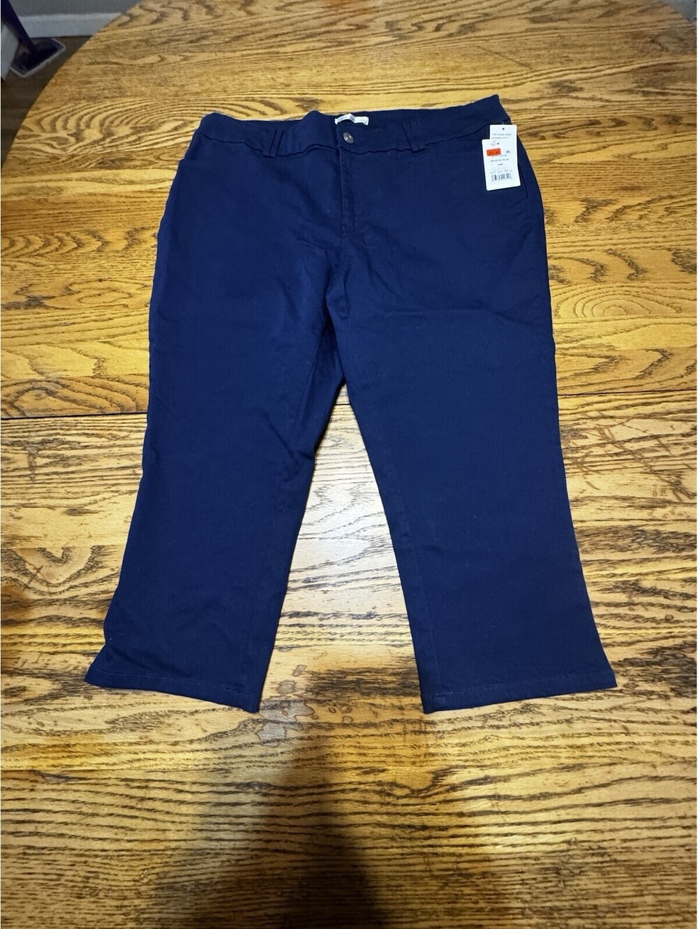 89th + Madison Womens 16W Capri Pants Medieval Blue NWT Stretch Plus Size